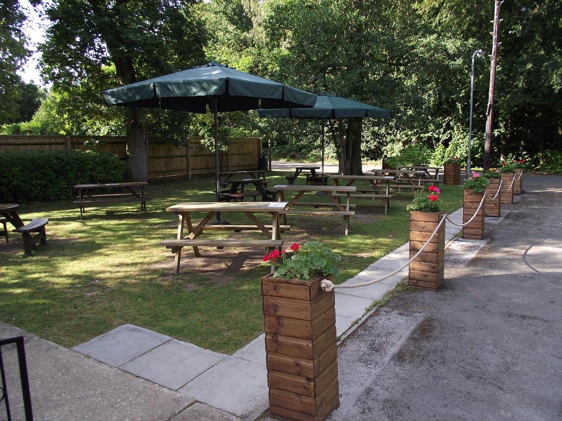 Muscovy Lodge With Hot Tub At Tattershall Lakes Country Park Exterior photo